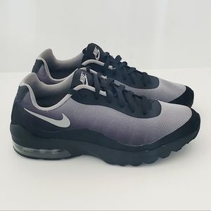 Nike Air Max Invigor Black Gray Size 8.5